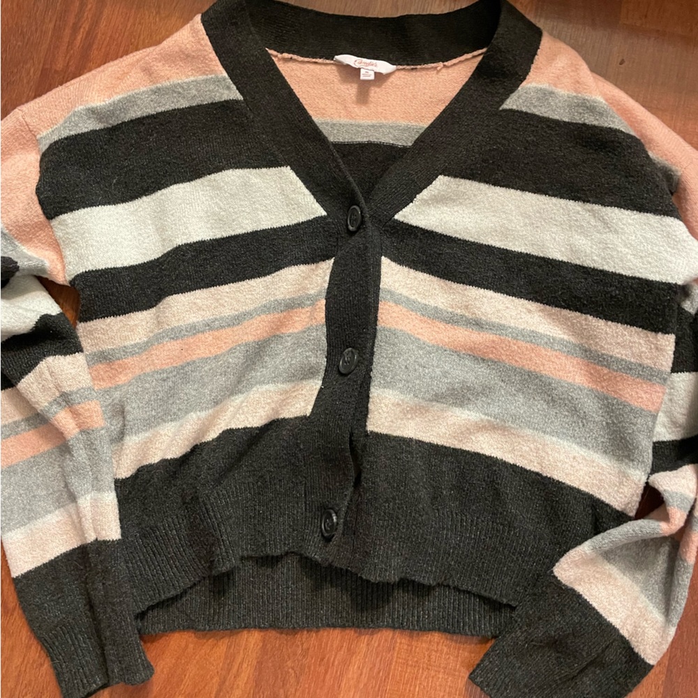cropped sweater